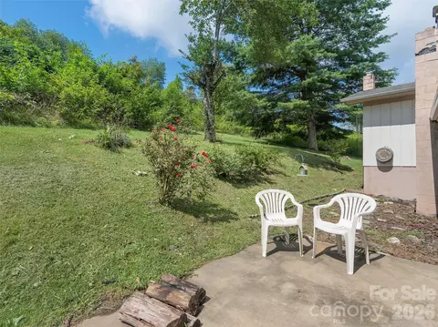 Exterior - 46 Trevor Ct, Clyde, NC 28721 photo 4 of 4