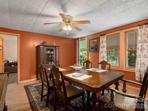 Dining - 46 Trevor Ct, Clyde, NC 28721 photo 1 of 2