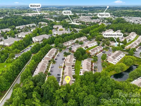 View/Area - 231 Dawn Mist Ln, Fort Mill, SC 29708 photo 1 of 6