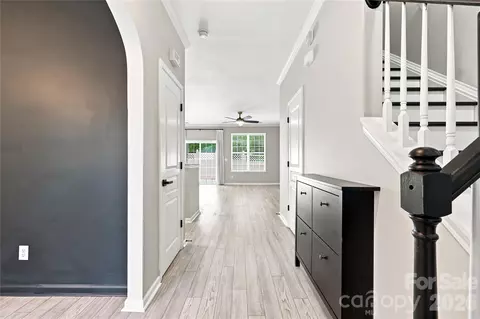 Entry Way - 231 Dawn Mist Ln, Fort Mill, SC 29708 photo 1 of 2
