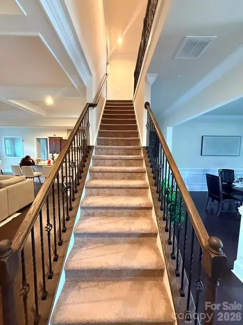 Entry Way - 11422 Glanmire Dr, Matthews, NC 28105 photo 3 of 6