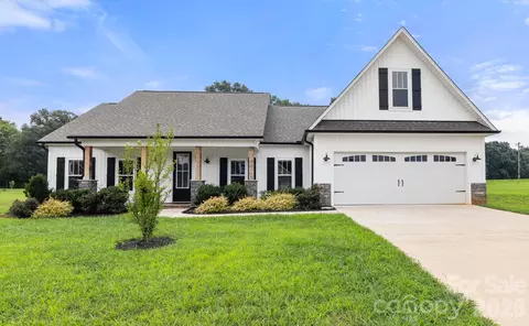 290 Dorothy Dr, China Grove, NC 28023