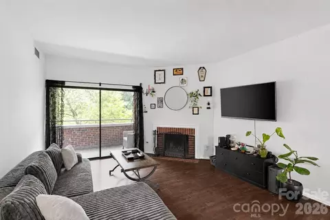 224 N Poplar 22 St #22, Charlotte, NC 28202