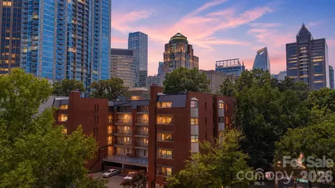 224 N Poplar 22 St #22, Charlotte, NC 28202