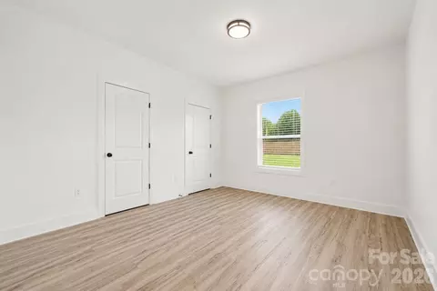 Bedroom - 312 E Talleyrand Ave, Monroe, NC 28112 photo 4 of 5