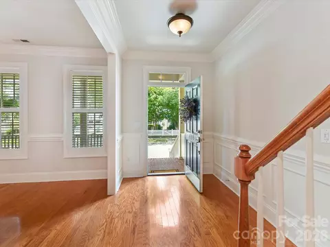 Entry Way - 439 Ohenry Ave, Davidson, NC 28036 photo 2 of 4