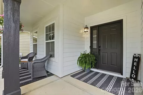 Exterior - 3018 Amaranth Dr, Tega Cay, SC 29708 photo 3 of 5
