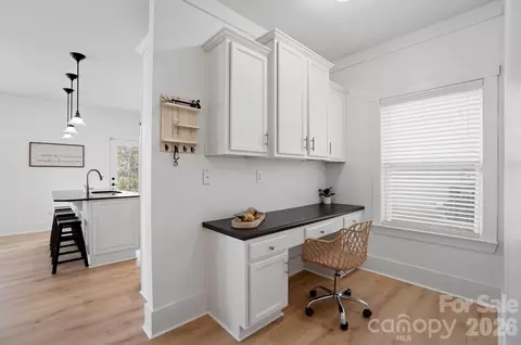 Entry Way - 3018 Amaranth Dr, Tega Cay, SC 29708 photo 6 of 11