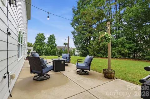 Exterior - 3018 Amaranth Dr, Tega Cay, SC 29708 photo 5 of 5