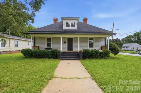 327 S Spruce St, Rock Hill, SC 29730