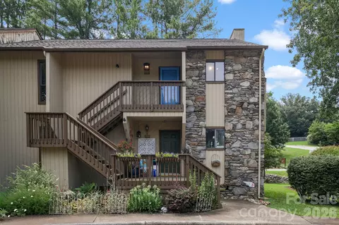 304 Birch Forest Ln, Asheville, NC 28803