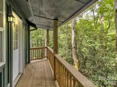 Exterior - 477 Mountain Forest Est, Sylva, NC 28779 photo 4 of 9