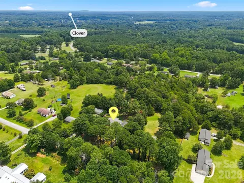 View/Area - 1973 Davis Cir, Clover, SC 29710 photo 2 of 4