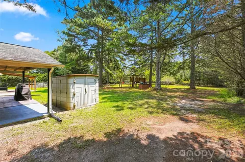 Other - 1973 Davis Cir, Clover, SC 29710 photo 5 of 11