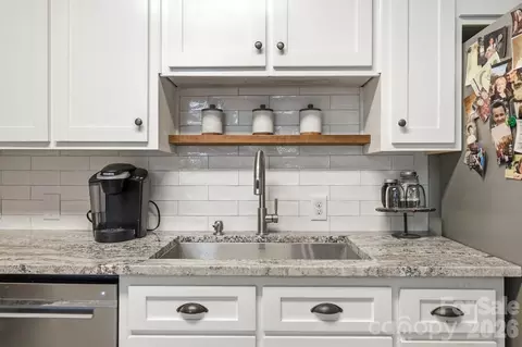 Kitchen - 141 Oak Leaf Ln, Wingate, NC 28174 photo 3 of 4