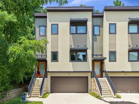 35 Macallan Ln, Asheville, NC 28805