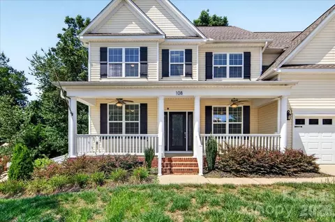 108 Timberfalls Ct, Mooresville, NC 28115