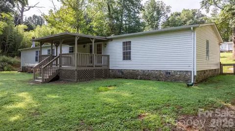 Exterior - 2786 Ridgecreek Dr, Morganton, NC 28655 photo 4 of 7