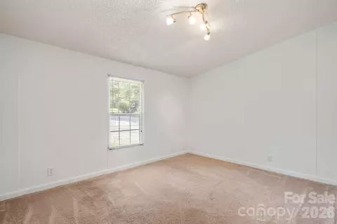 Bedroom - 2786 Ridgecreek Dr, Morganton, NC 28655 photo 3 of 4