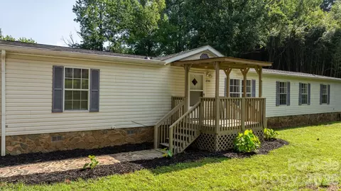 Exterior - 2786 Ridgecreek Dr, Morganton, NC 28655 photo 2 of 7