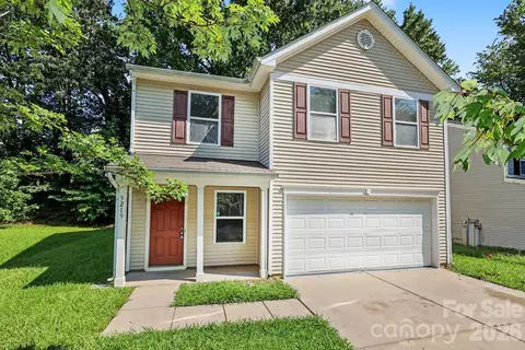 3219 Decapolis Dr, Charlotte, NC 28215