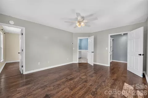 Bedroom - 10724 Kingsview Dr, Davidson, NC 28036 photo 2 of 7