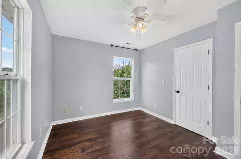 Bedroom - 10724 Kingsview Dr, Davidson, NC 28036 photo 6 of 7