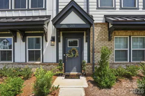 Exterior - 215 Tamala St, Davidson, NC 28036 photo 1 of 1
