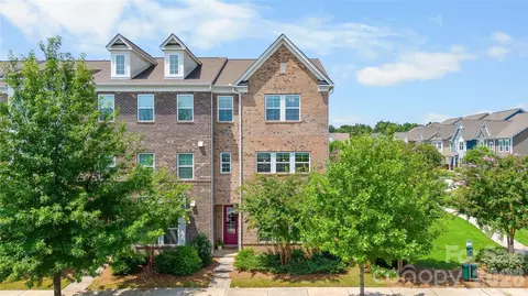 11645 Red Rust Ln, Charlotte, NC 28277