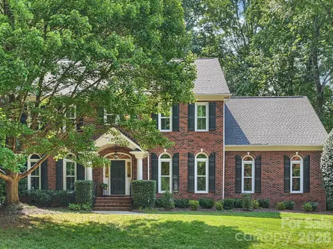 4610 Messian Ct, Charlotte, NC 28210