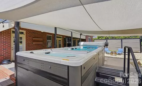 Exterior - 2712 Smith Field Dr, Monroe, NC 28110 photo 6 of 9