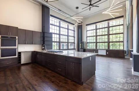 715 N Graham 201 St #201, Charlotte, NC 28202