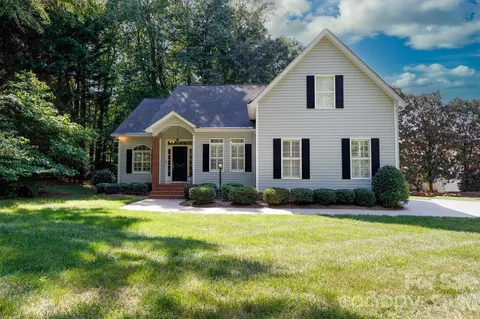 952 Lake Club Dr, Rock Hill, SC 29732