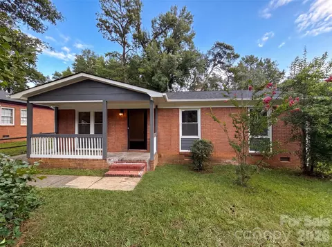 528 Kentbrook Dr, Charlotte, NC 28213