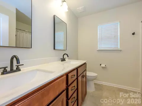 Bath - 1065 Pennington Dr, Lancaster, SC 29720 photo 5 of 5