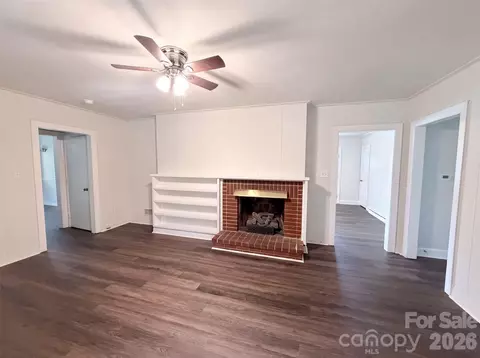 Living - 411 Roy Eaker Rd, Cherryville, NC 28021 photo 3 of 4