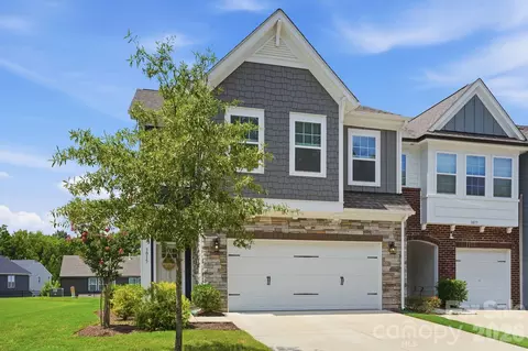 Exterior - 3015 Patchwork Ct, Fort Mill, SC 29708 photo 3 of 3