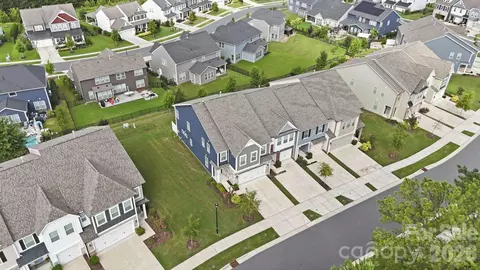 View/Area - 3015 Patchwork Ct, Fort Mill, SC 29708 photo 4 of 5