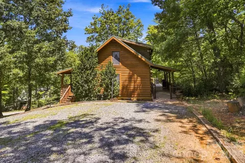 450 Starling Rd, Lake Lure, NC 28746