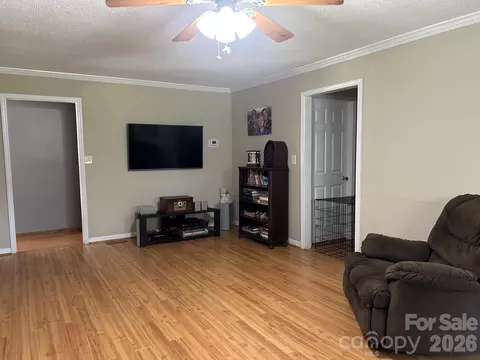Living - 2323 Cherry Rd, Catawba, SC 29704 photo 2 of 4