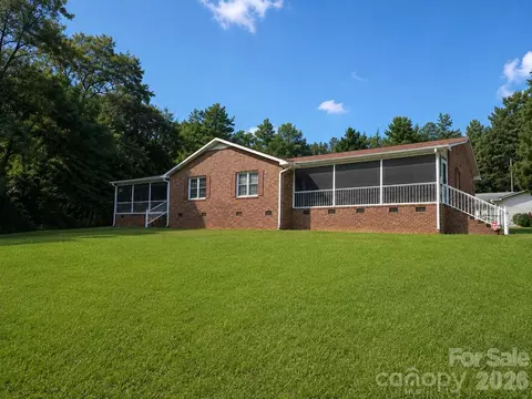 Exterior - 2323 Cherry Rd, Catawba, SC 29704 photo 11 of 12