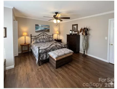 Bedroom - 2323 Cherry Rd, Catawba, SC 29704 photo 3 of 3
