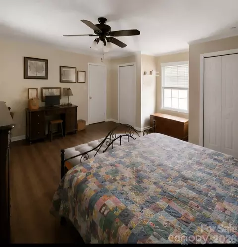 Bedroom - 2323 Cherry Rd, Catawba, SC 29704 photo 2 of 3