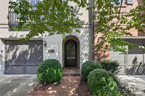 1624 Lombardy Cir, Charlotte, NC 28203