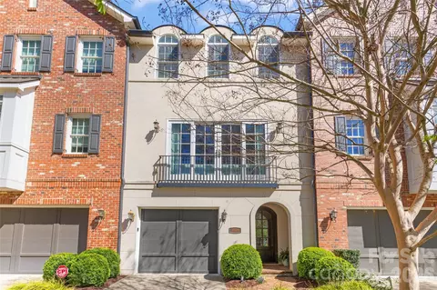 1624 Lombardy Cir, Charlotte, NC 28203