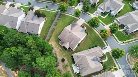 View/Area - 49108 Gladiolus St, Fort Mill, SC 29707 photo 1 of 4