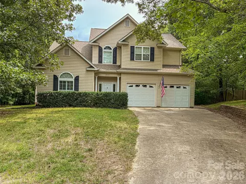 2600 Rustic Ridge Ct, Charlotte, NC 28270