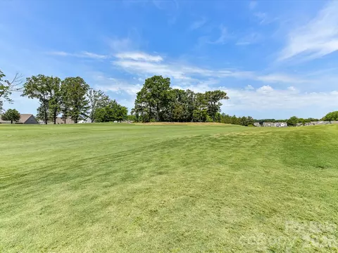 Exterior - 1139 Stone Marker Dr, Monroe, NC 28112 photo 4 of 11