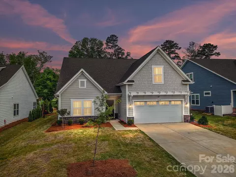 Exterior - 1139 Stone Marker Dr, Monroe, NC 28112 photo 6 of 11