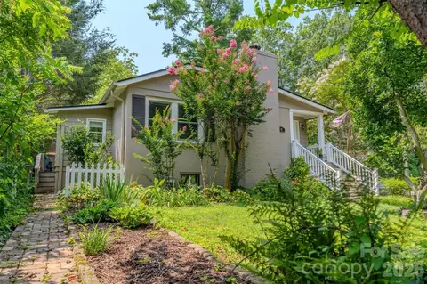 261 Forest Hill Dr, Asheville, NC 28803